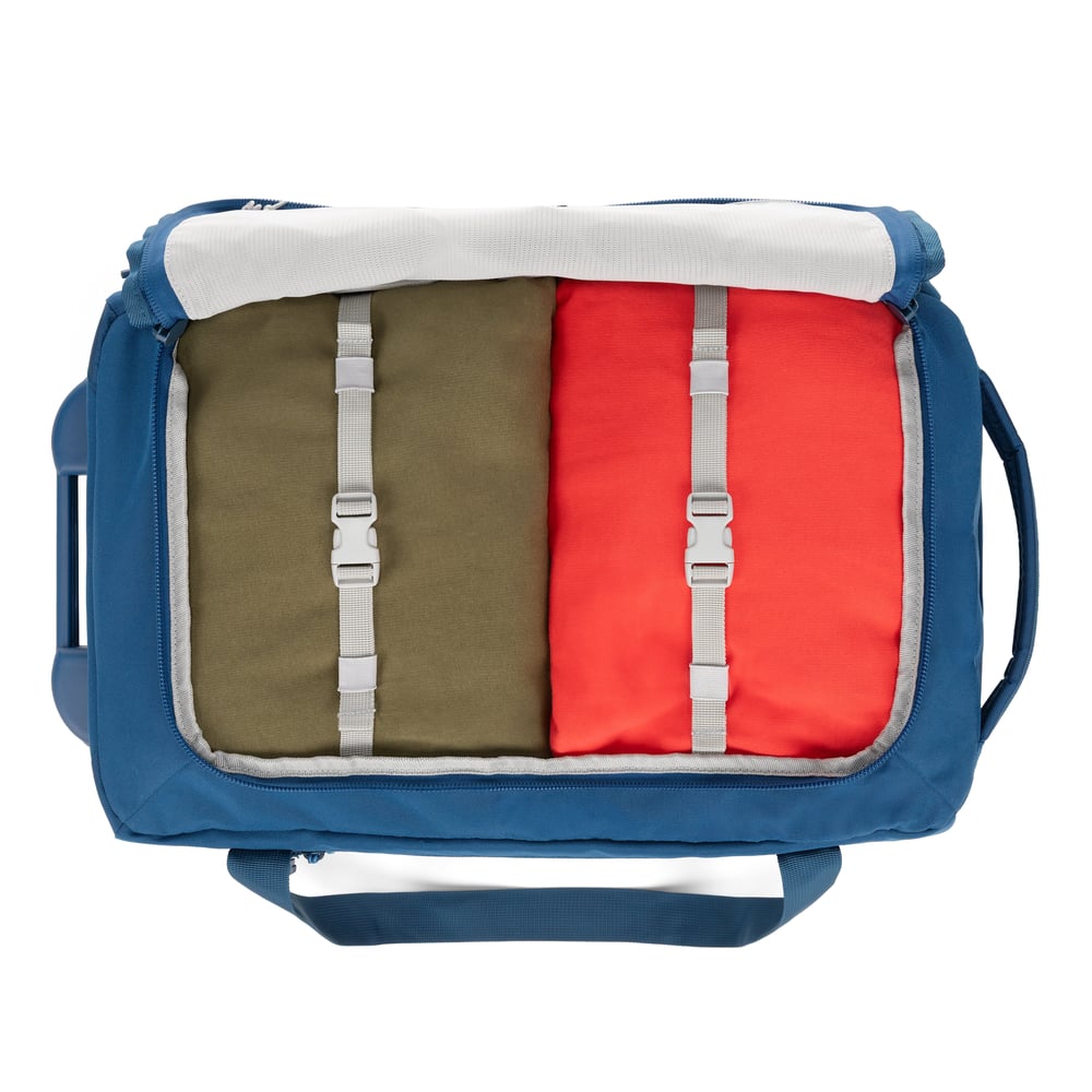 Road Trip Rolling Duffle Bag Navy & Denim | Rtic Bags|Clearance