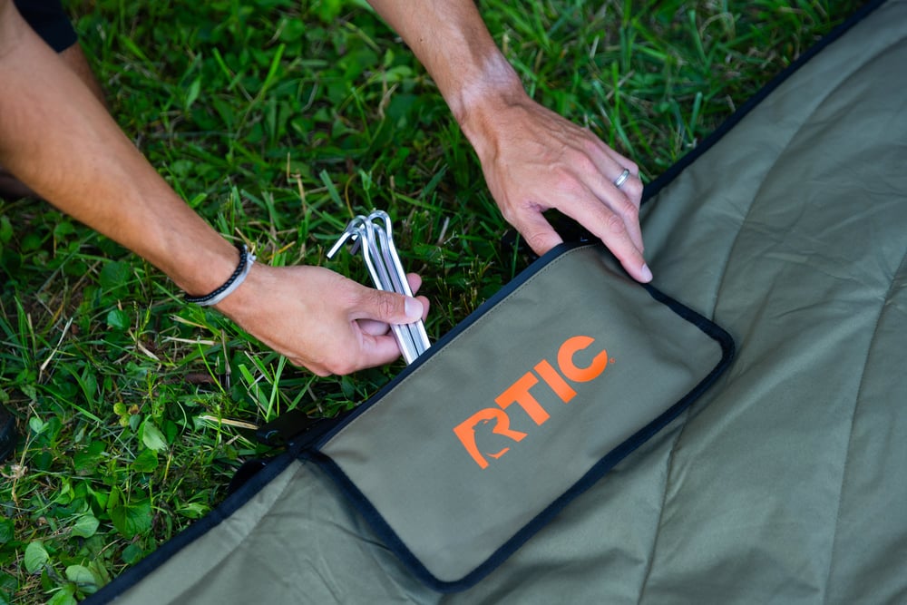 Anywhere Blanket Coal | Rtic Gear